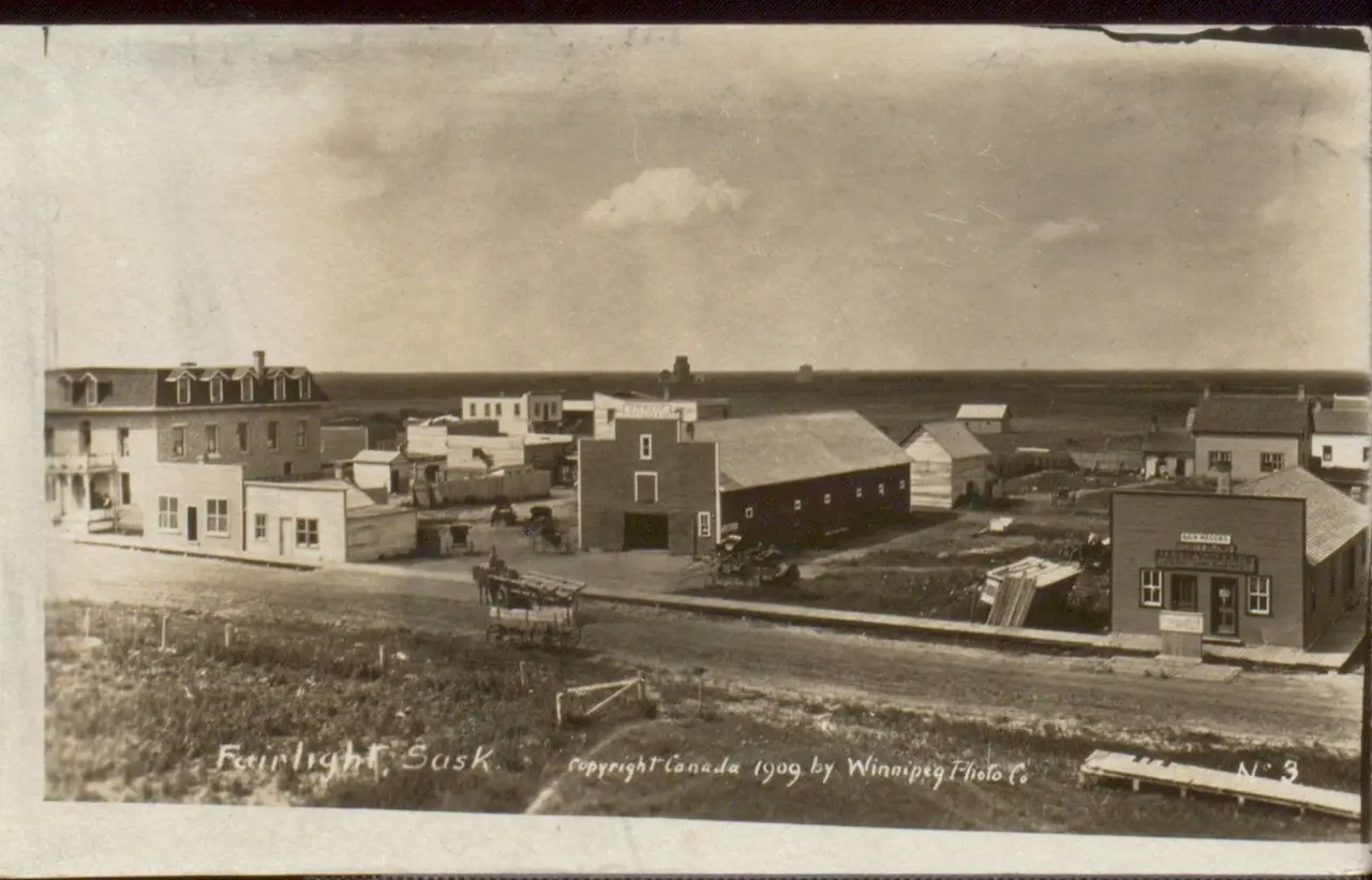Fairlight, Sask. street and buildings, 1909